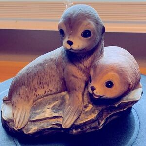 Home decor, knick knacks, seal, otter, sea life, Homco collectible, vintage